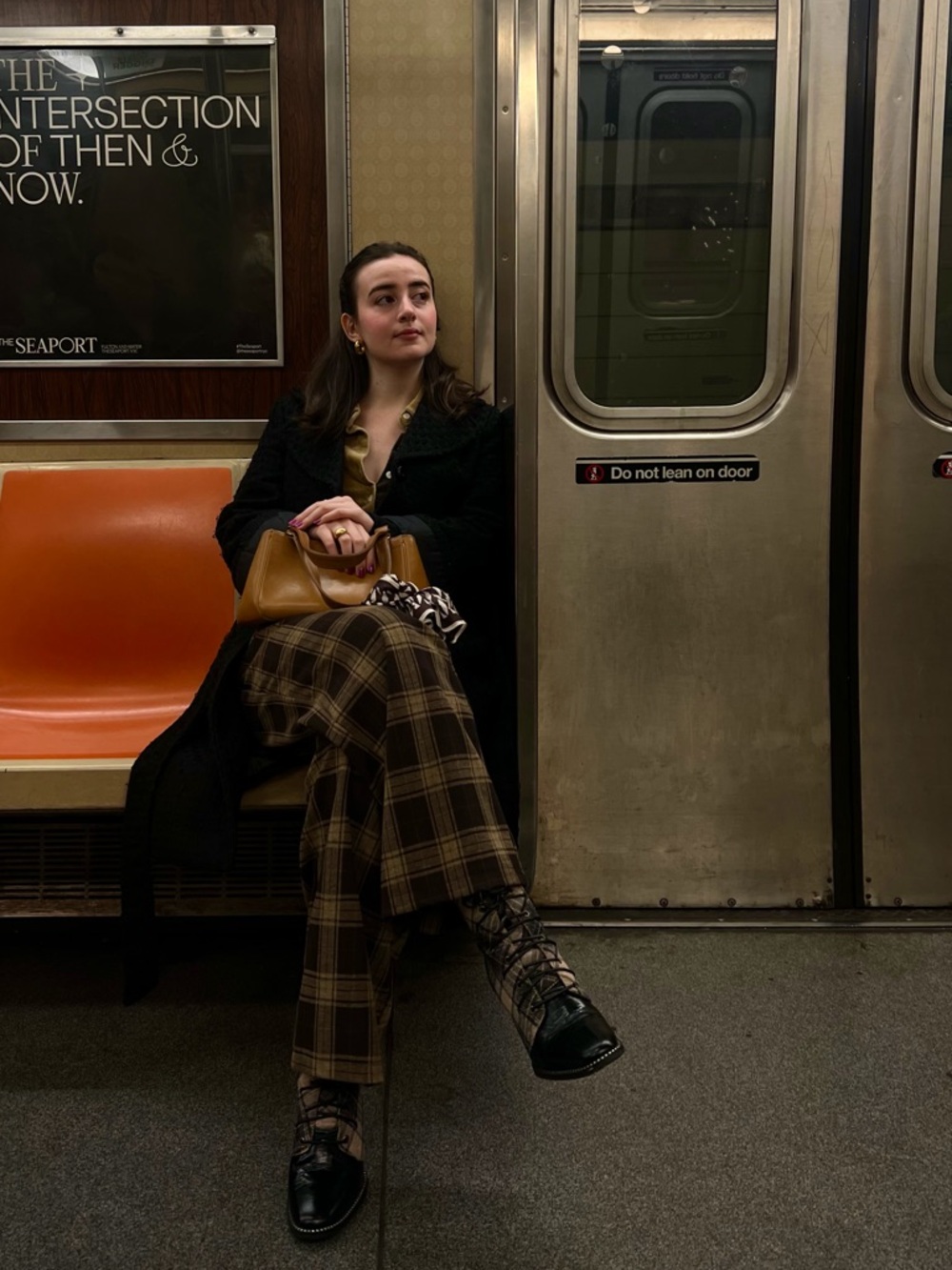 Meet your Posher, Madeline